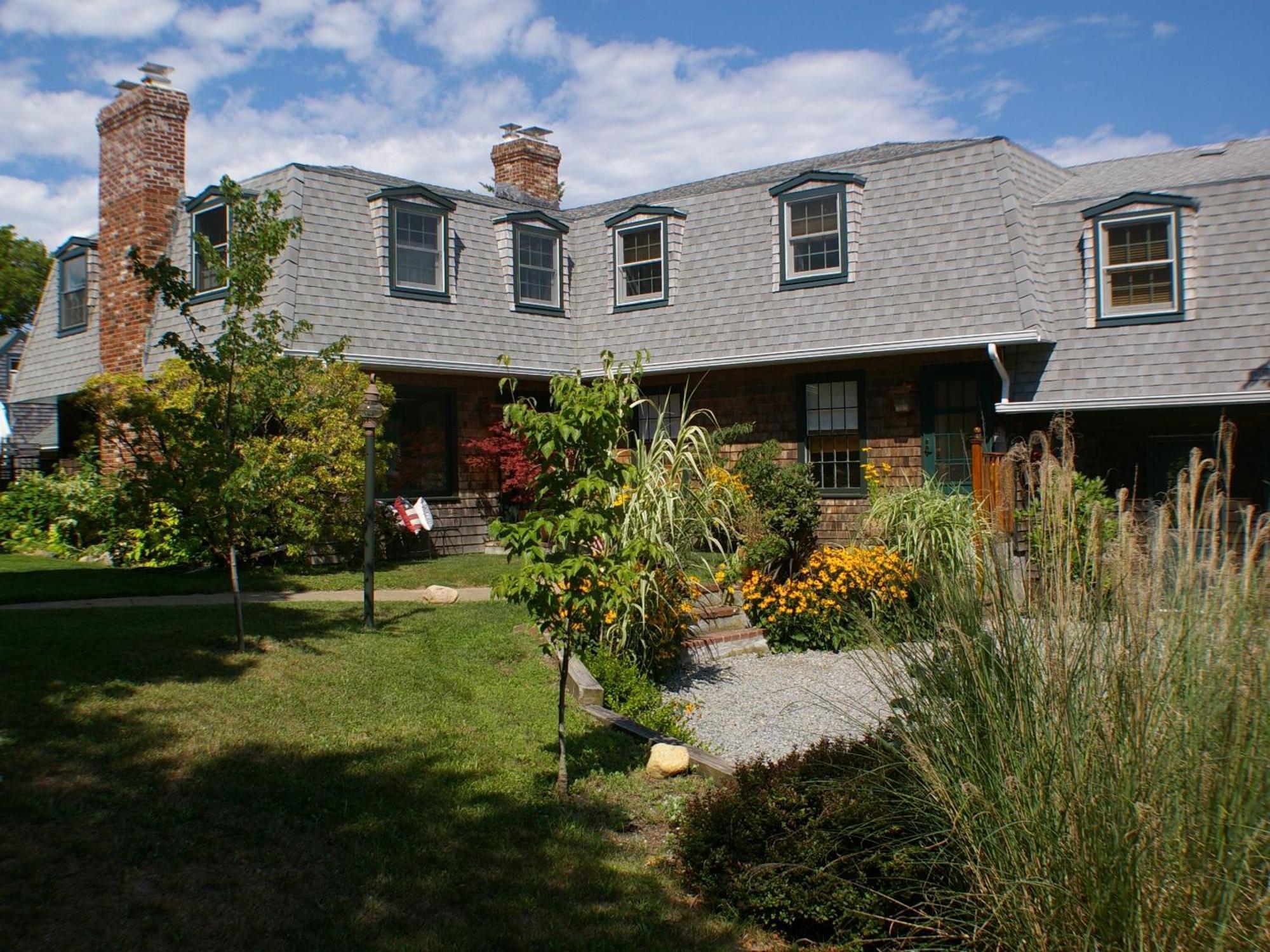 Charles And Charles Mv Bed & Breakfast Vineyard Haven